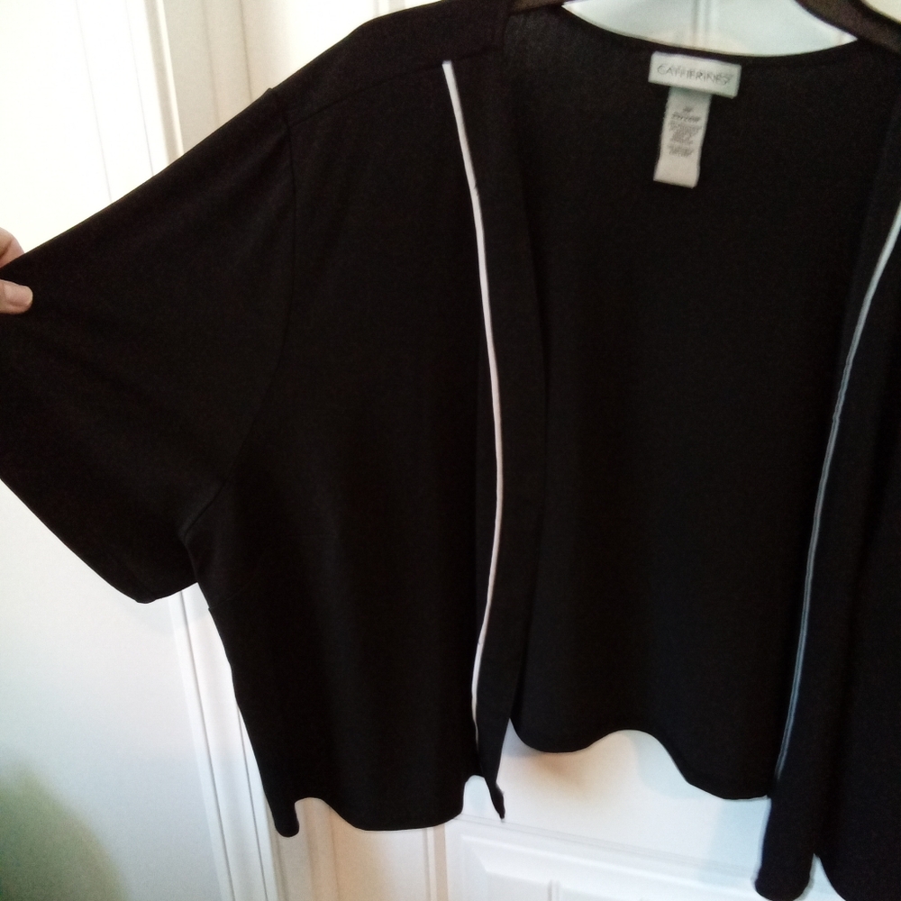 2-$10... Catherine's Plus Size 22/24 Black Short Sleeve Cardigan with Whi…